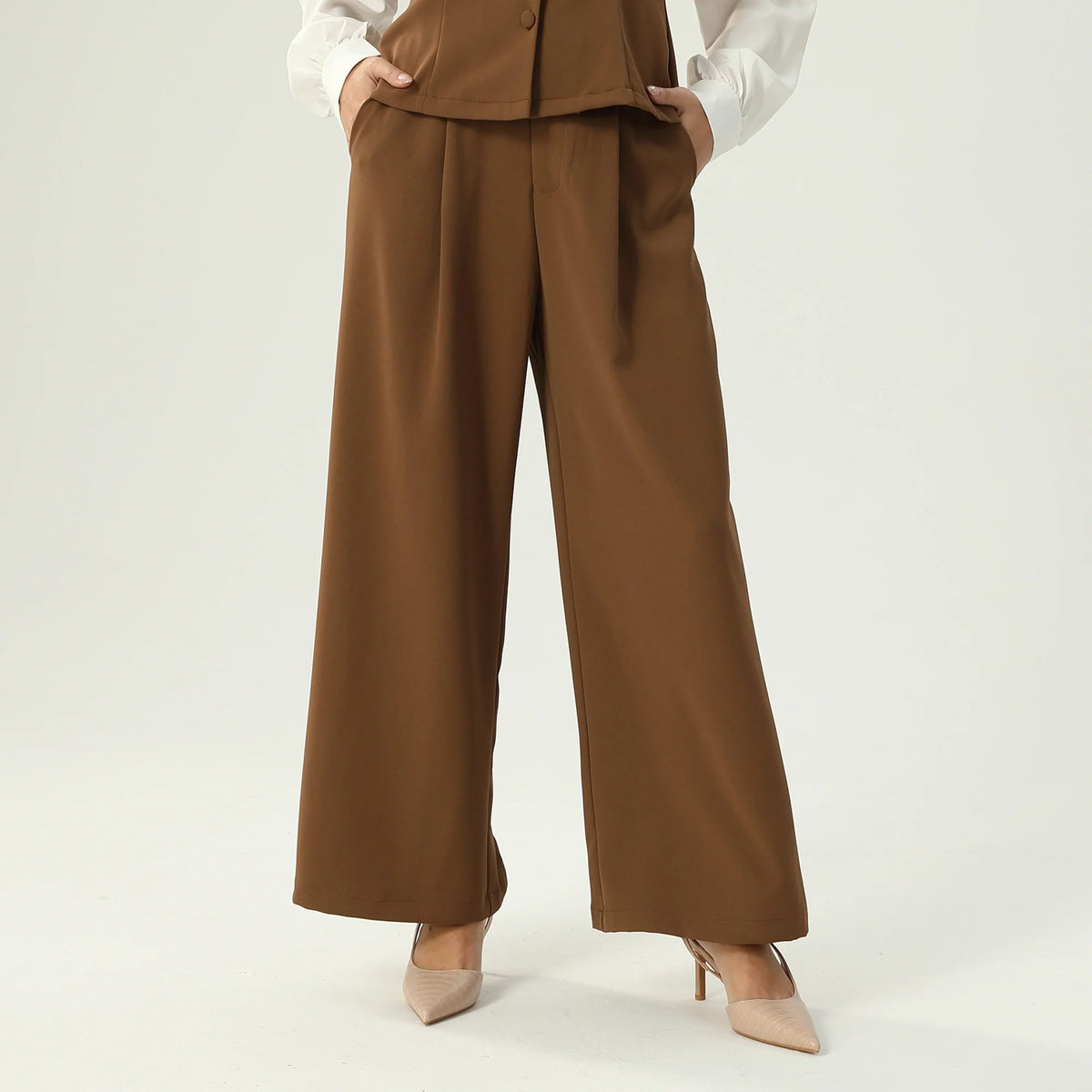 بنطال ساده للنساء