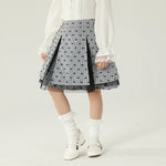 تنورة منقطة للبنات