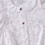 رومبير مزين بزهور للمواليد البنات