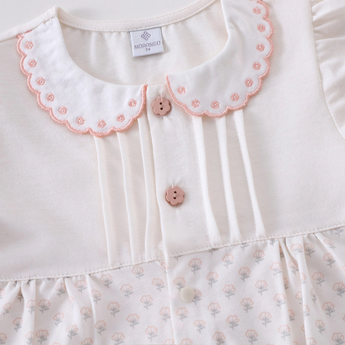 رومبير مزين بزهور للمواليد البنات