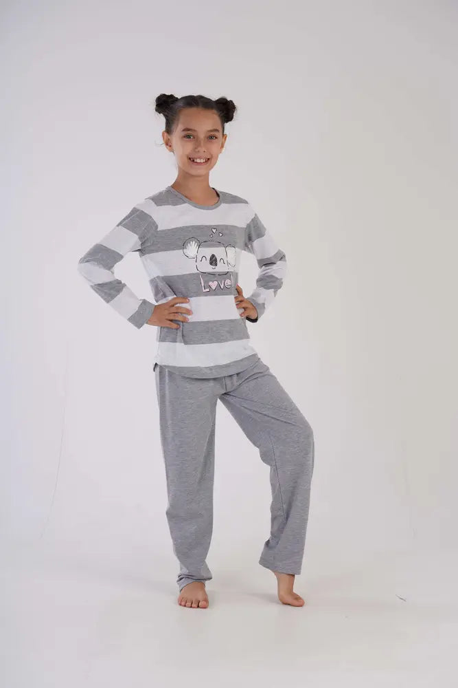 طقم بيجاما مزينة بنمط كرتوني للبنات