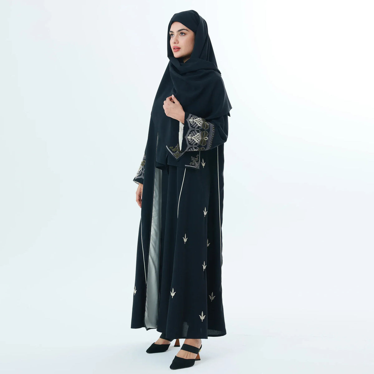 Embroidery Abaya for Women Image