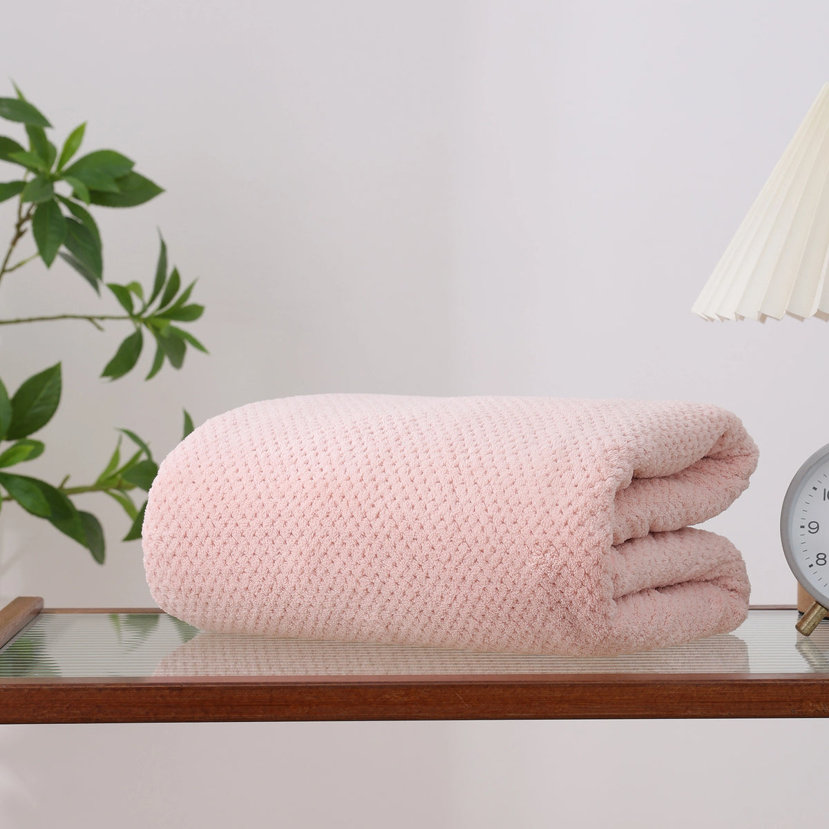 Bath Towel for Unisex Image