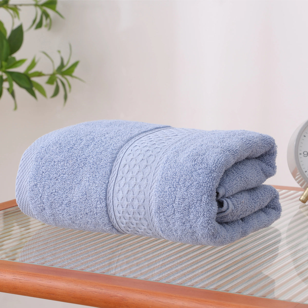 Free Grey Blue Bath Towel for Unisex Image