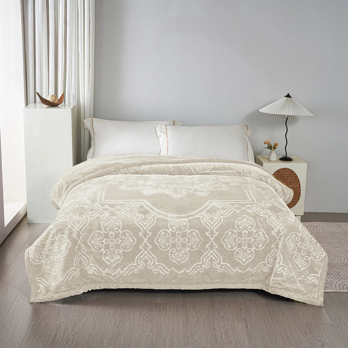 Free Reddish Brown 2Ply Cloud Blanket Image