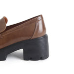 Casual Shoes for Women Image