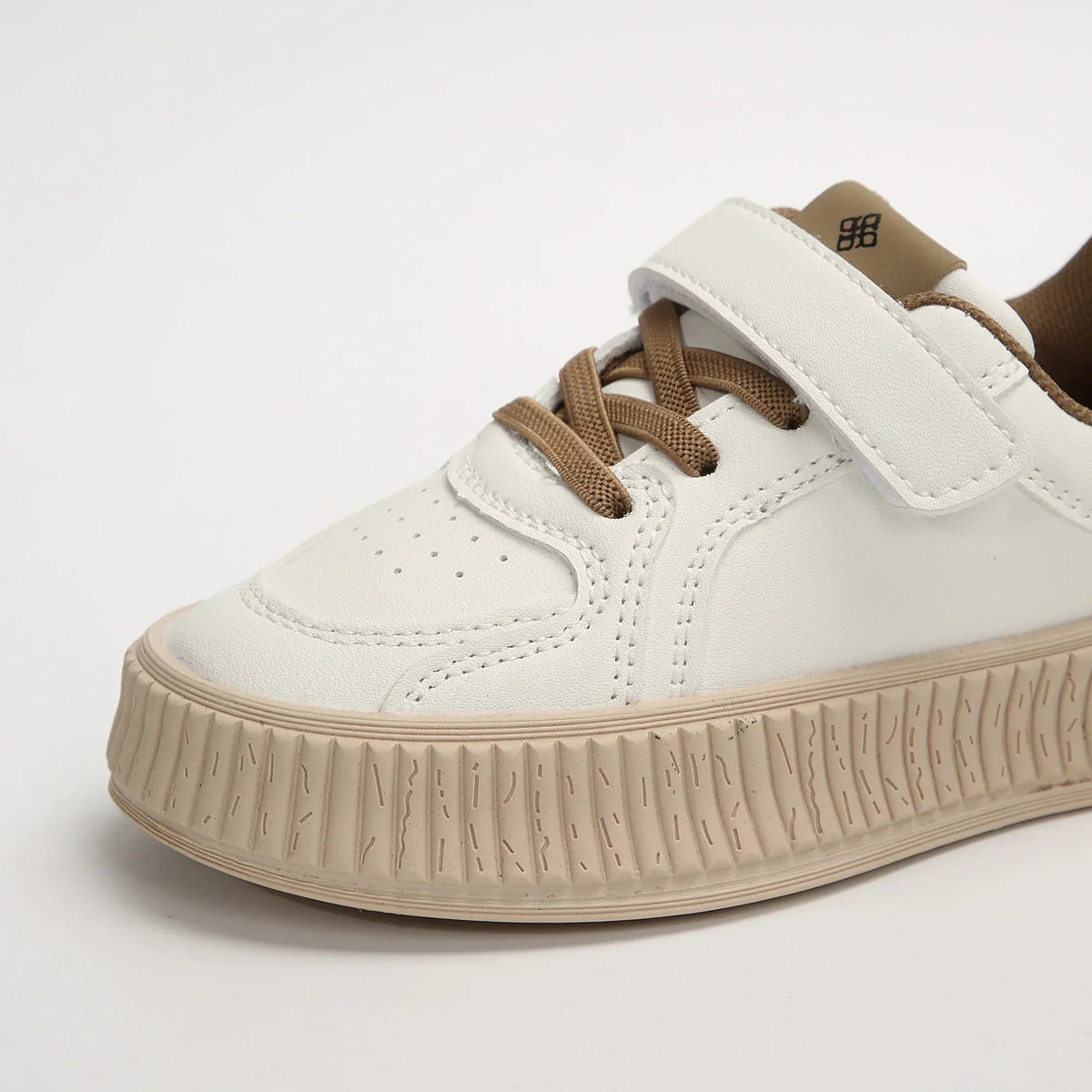 Daily Activities Flatform Sneakers for Girls Image