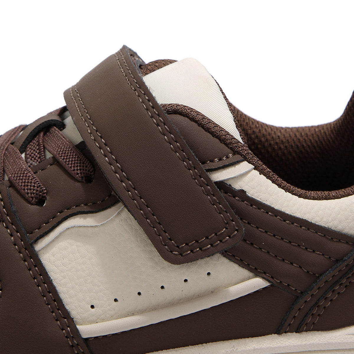 سنيكرز كاجوال للأولاد