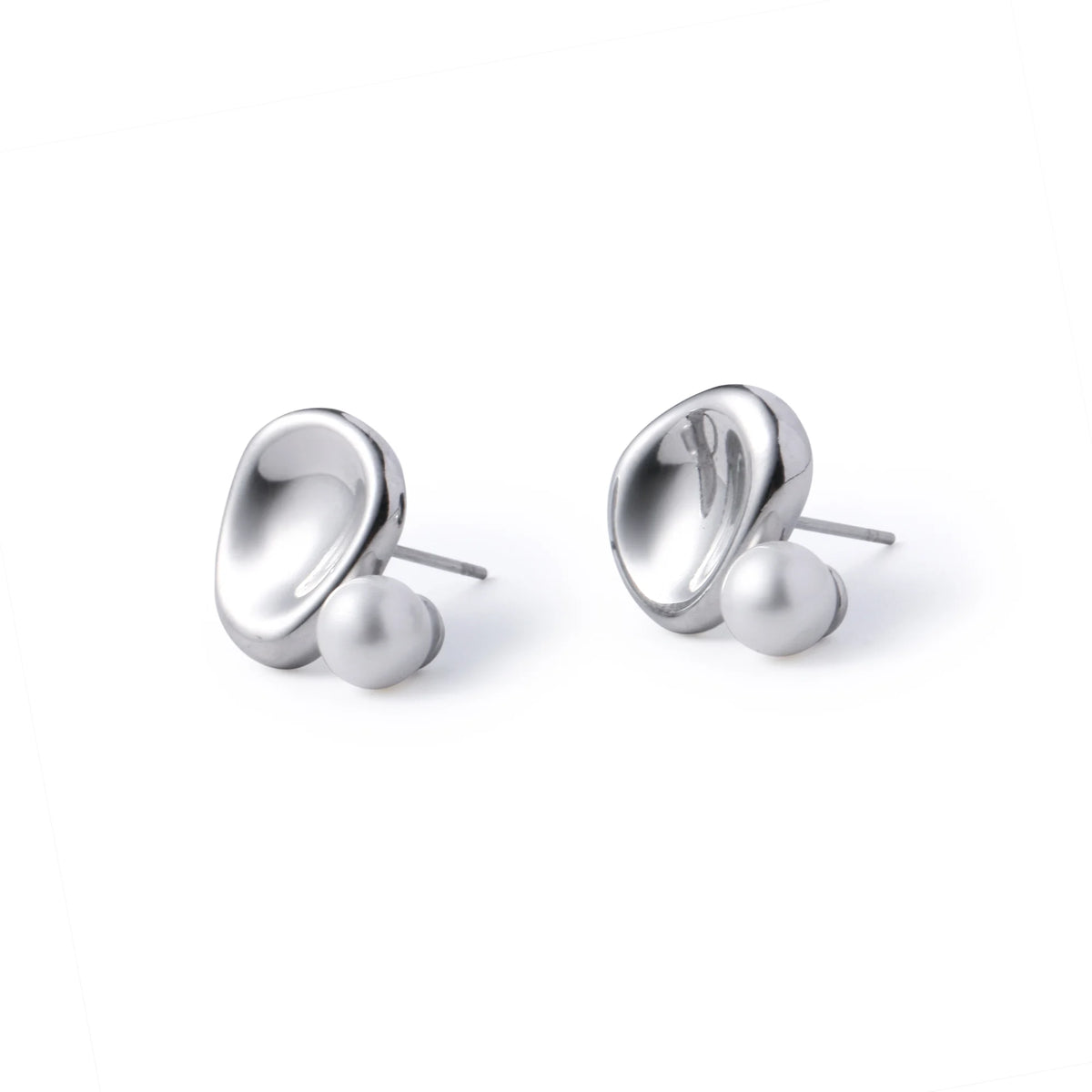 Free Silver Earrings for Women Image