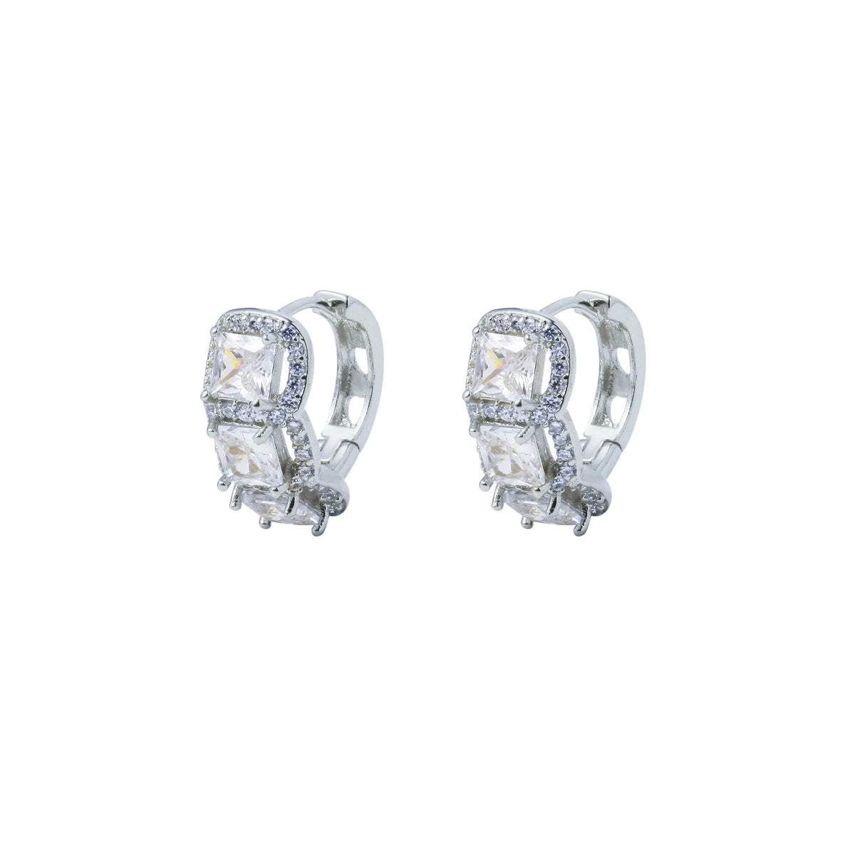 Free Silver Earrings for Women Image