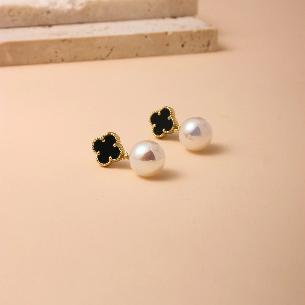 Earrings for Women Image