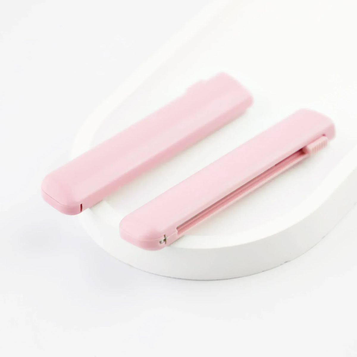 Eyebrow Trimmer for Women Image