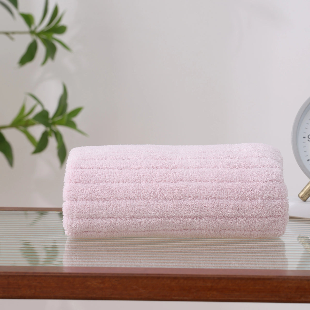 Free Purple Face Towel for Unisex Image