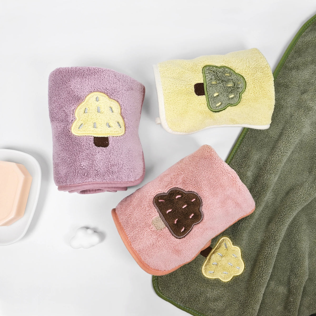 منشفة صغيره للوجه بتصميم عصري