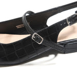 Casual Flat Shoes for Women Image