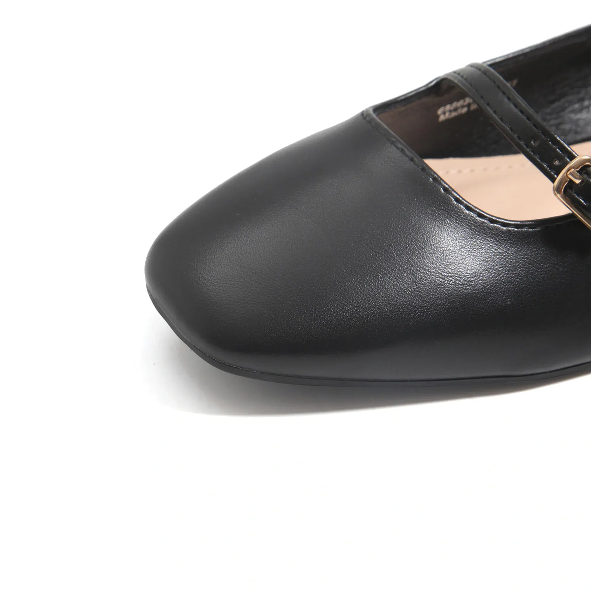 Casual Flat Shoes for Women Image