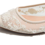 Elegant Flat Shoes for Women Image