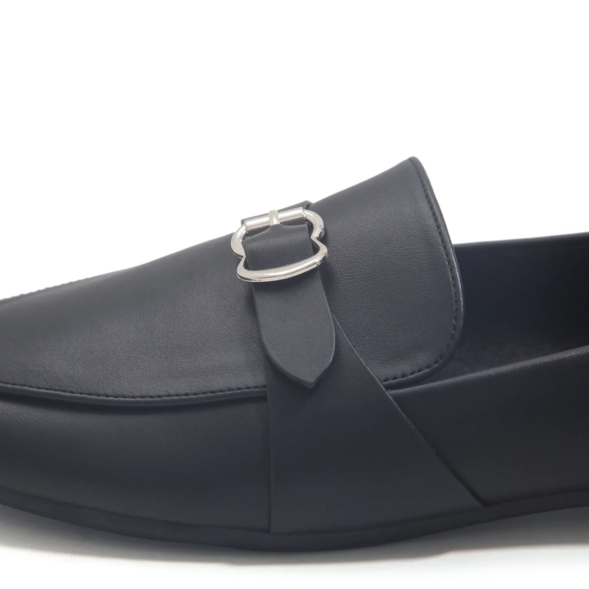 Daily Use Comfortable Flat Shoes for Women Image