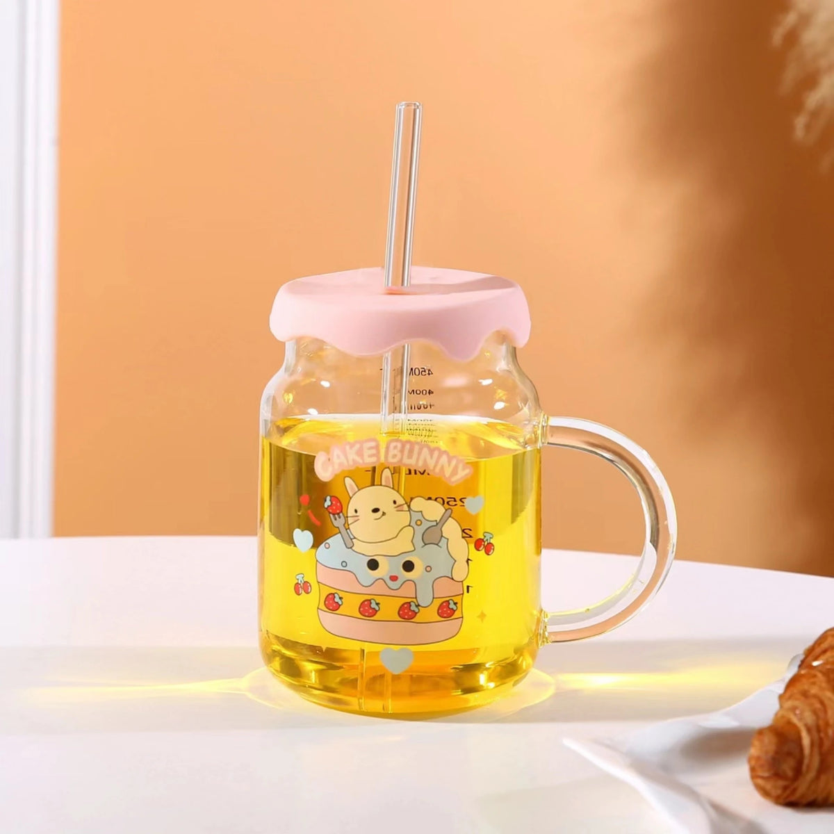 600ml Pink Glass Cup Image