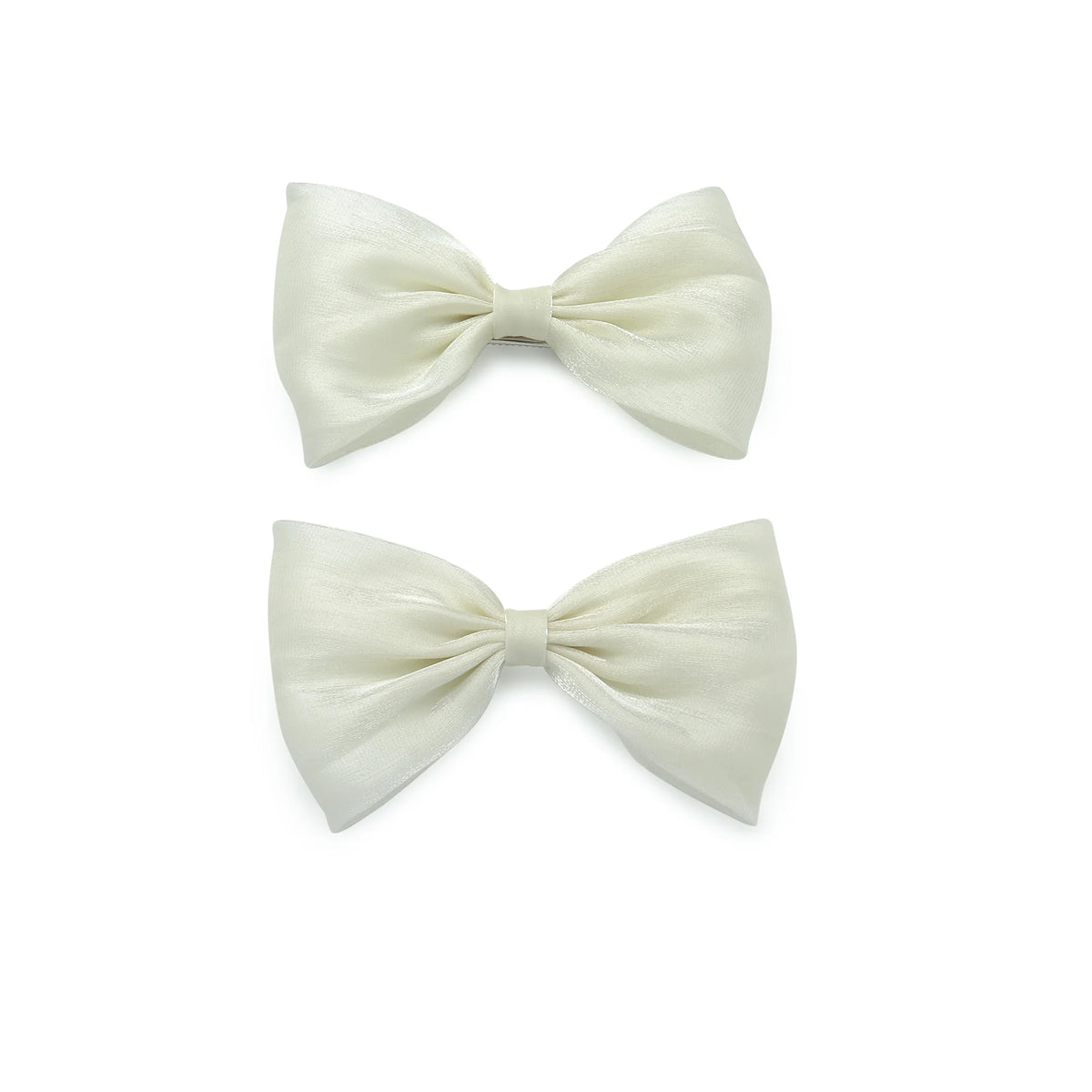 Free Off White Hair Clip for Girls Image