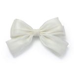 مشبك شعر بتصميم عصري للبنات