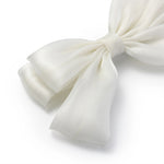 مشبك شعر بتصميم عصري للبنات