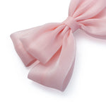 مشبك شعر بتصميم عصري للبنات