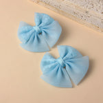 مشبك شعر بتصميم عصري للبنات