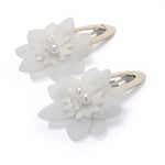 مشبك شعر بتصميم عصري للبنات