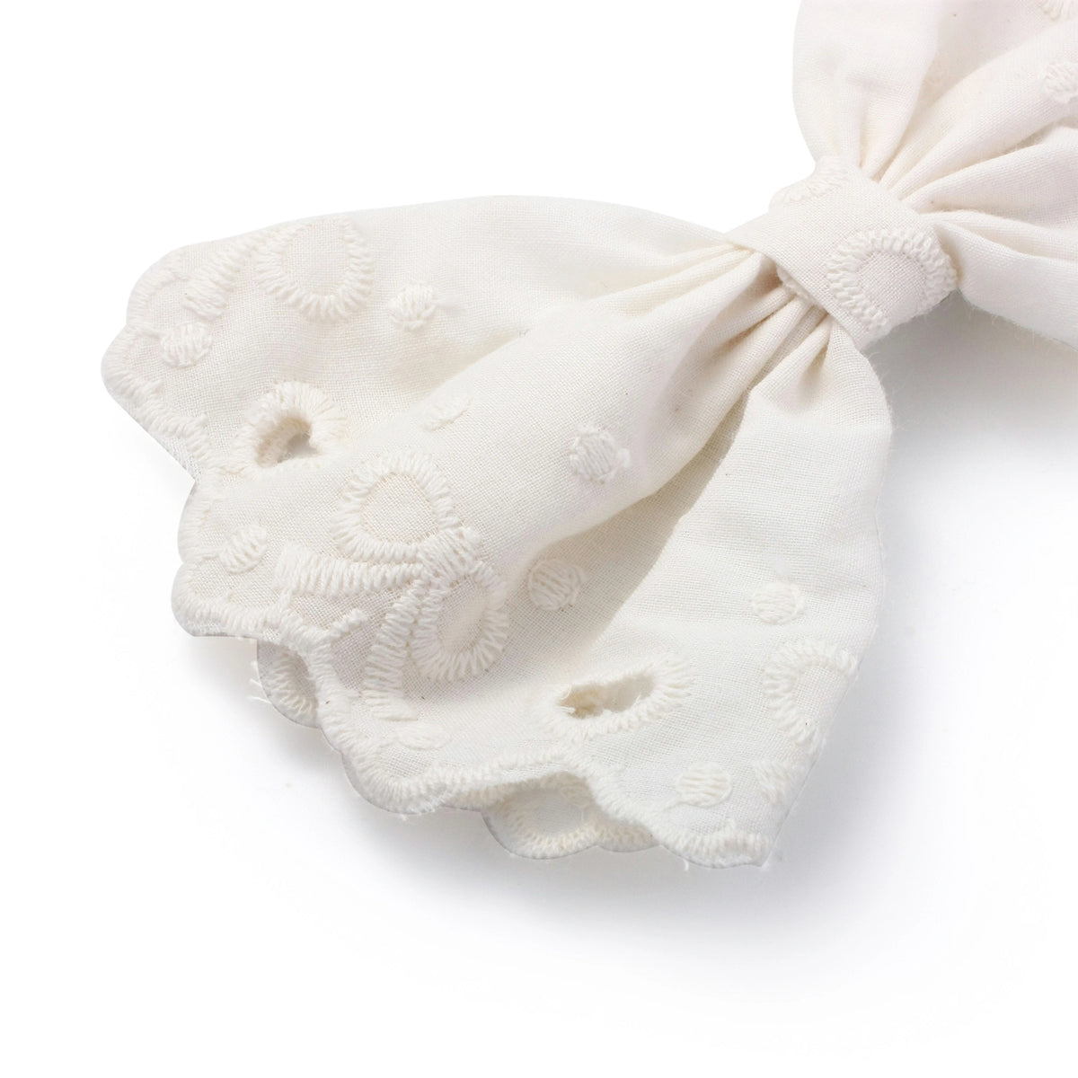 مشبك شعر بتصميم عصري للبنات