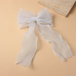 مشبك شعر بتصميم عصري للبنات