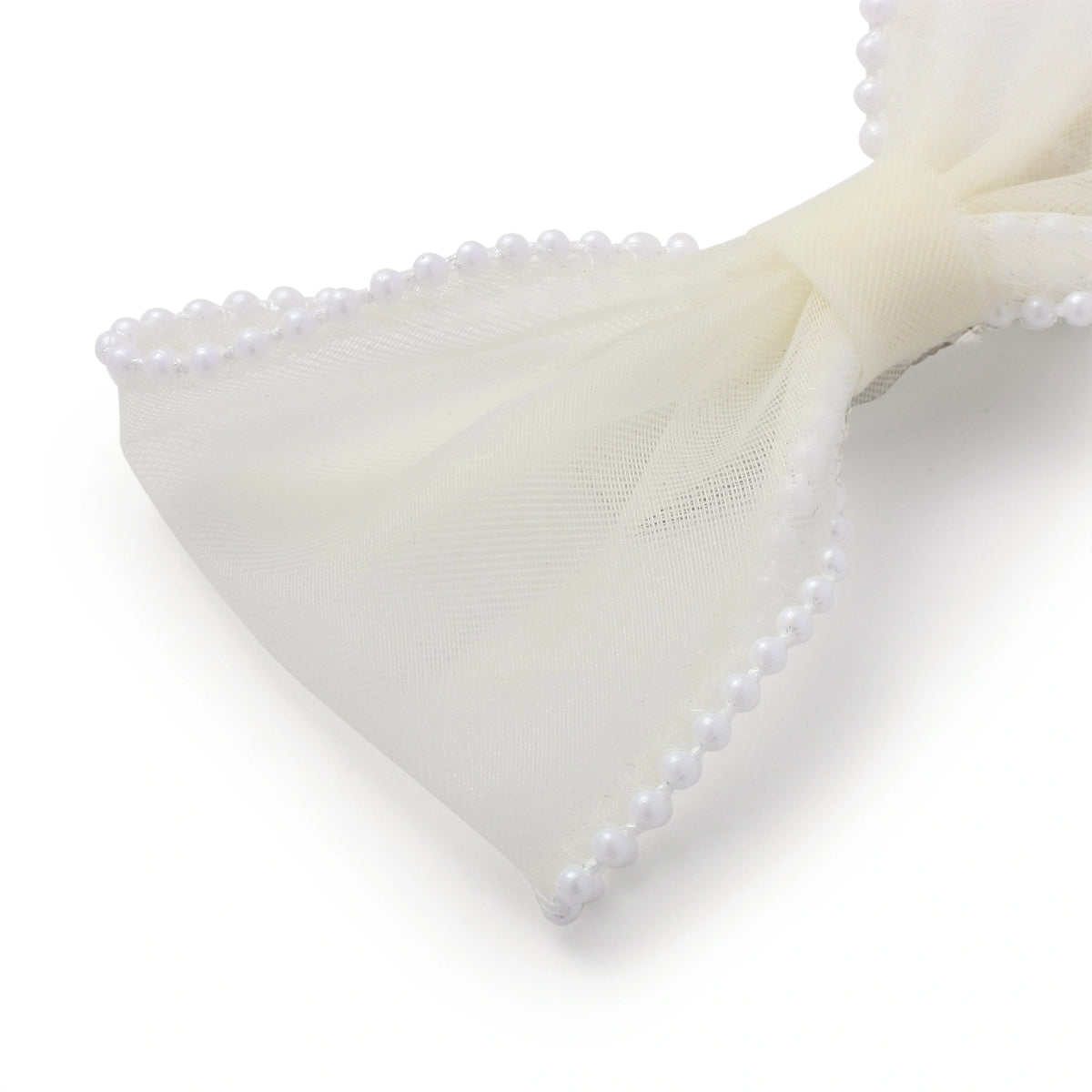 مشبك شعر بتصميم عصري للبنات