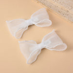 مشبك شعر بتصميم عصري للبنات