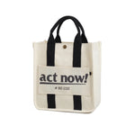 Free Black Handbag for Girls Image