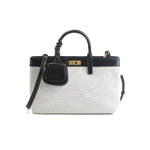 Free Black Elegant Handbag for Women Image