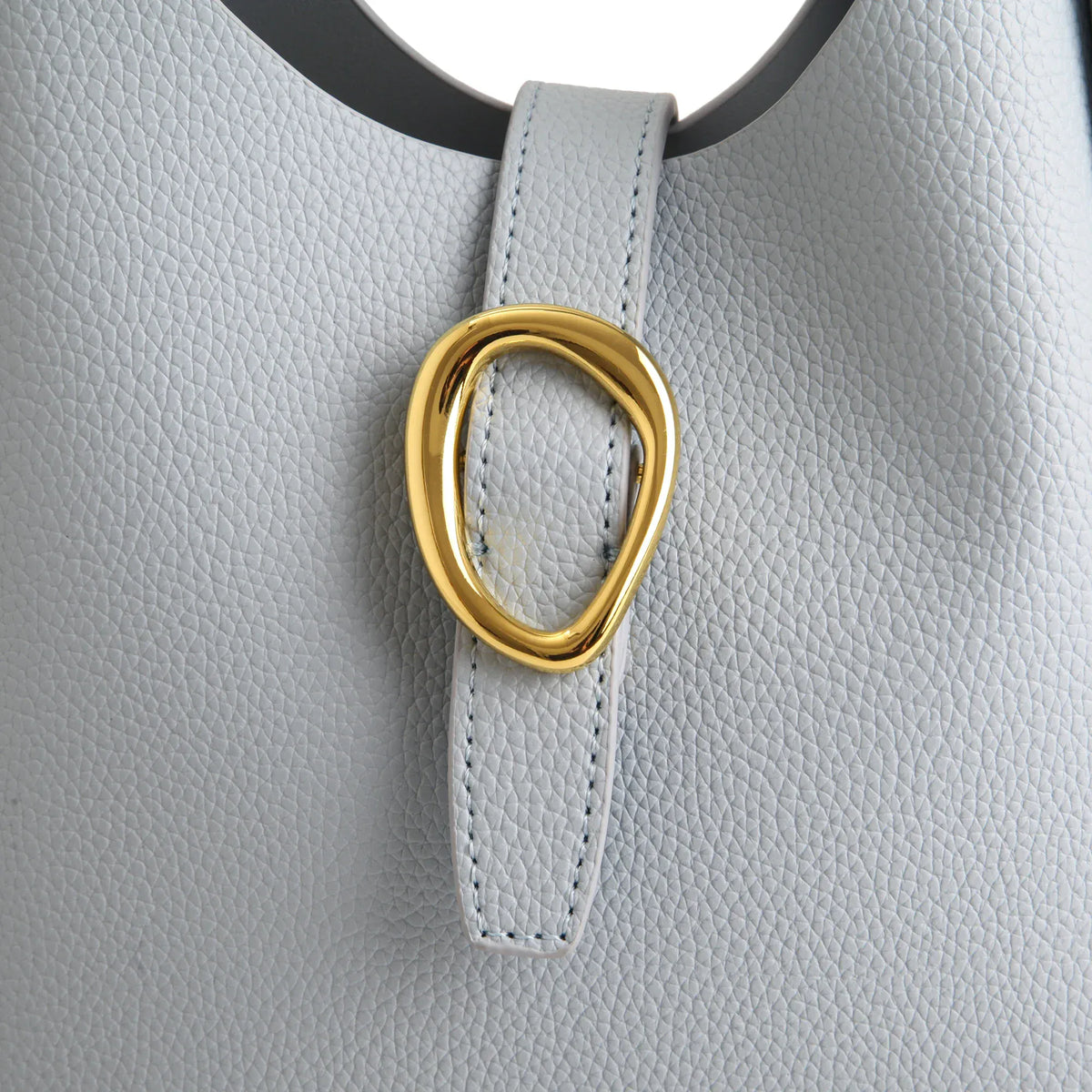 Elegant Handbag for Women Image