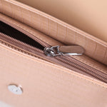 حقيبة يد نسائية