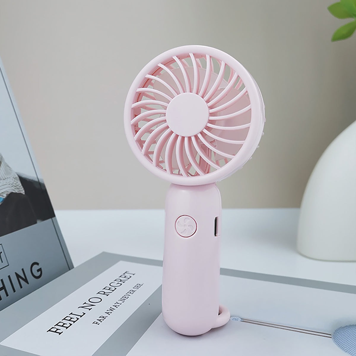 Handheld fan