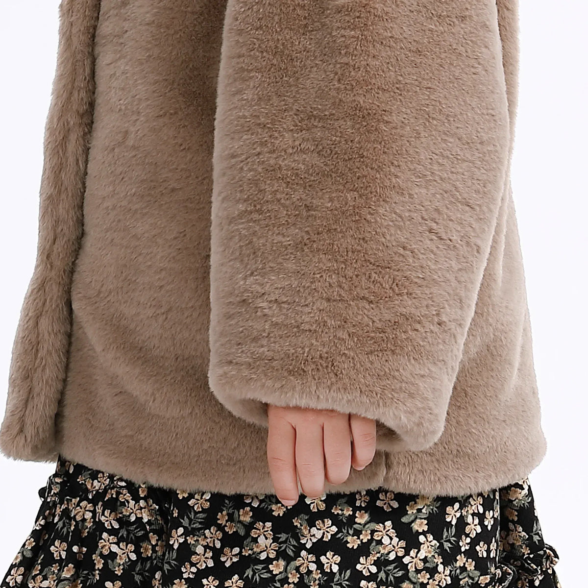 Casual Solid Jacket for Girls Image