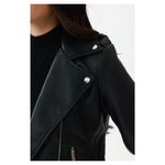 Elegant Jacket for Women Image