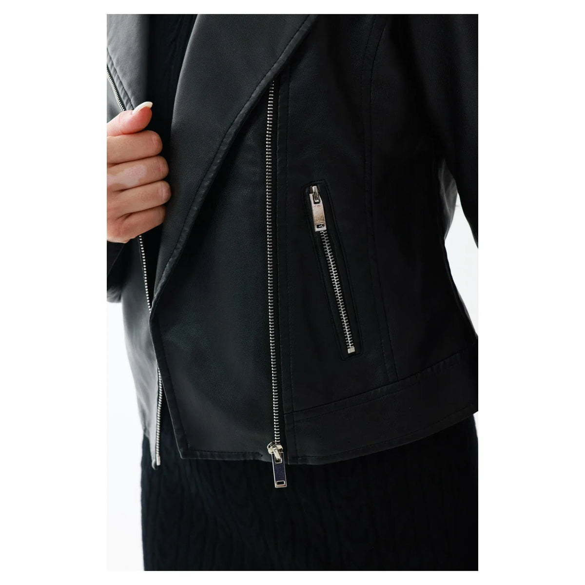 Elegant Jacket for Women Image