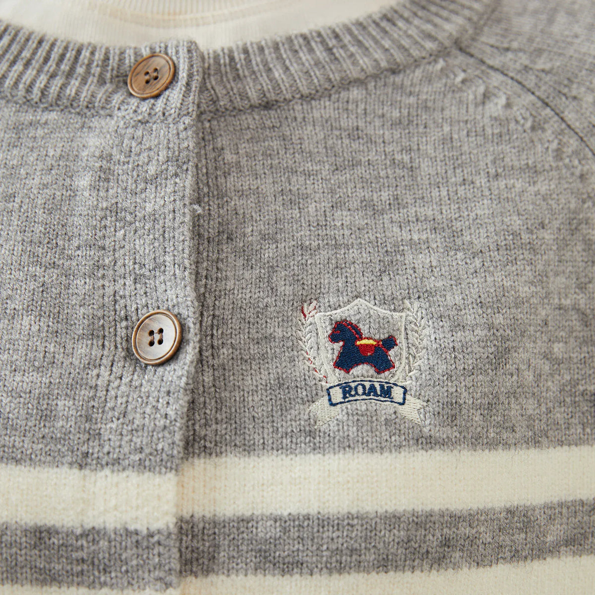 Embroidery Loose Raglan Sleeve cardigan with Circular for Women Image