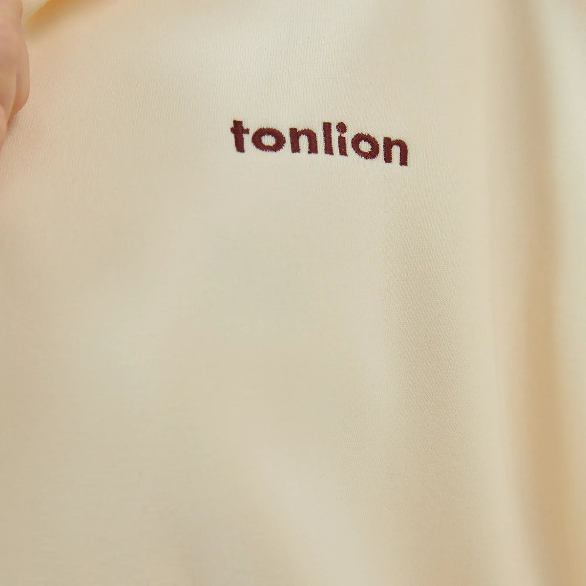 Embroidery Loose Drop-Shoulder Hoodie for Women Image