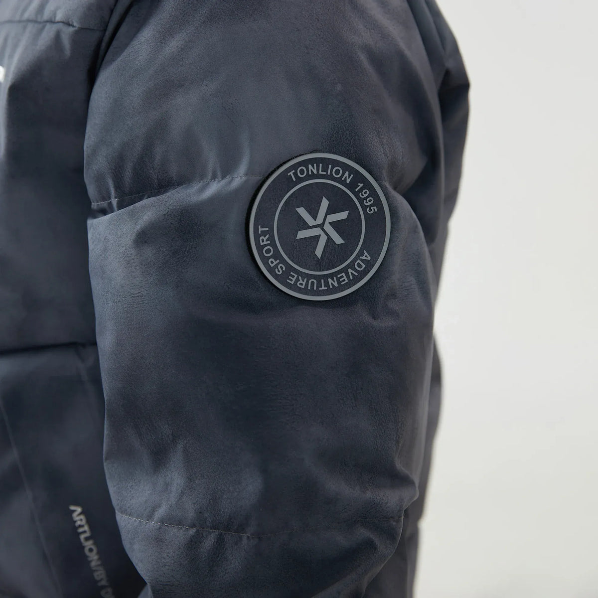 Tie-Dye Loose Sleeve Jacket with With Hood for Men Image