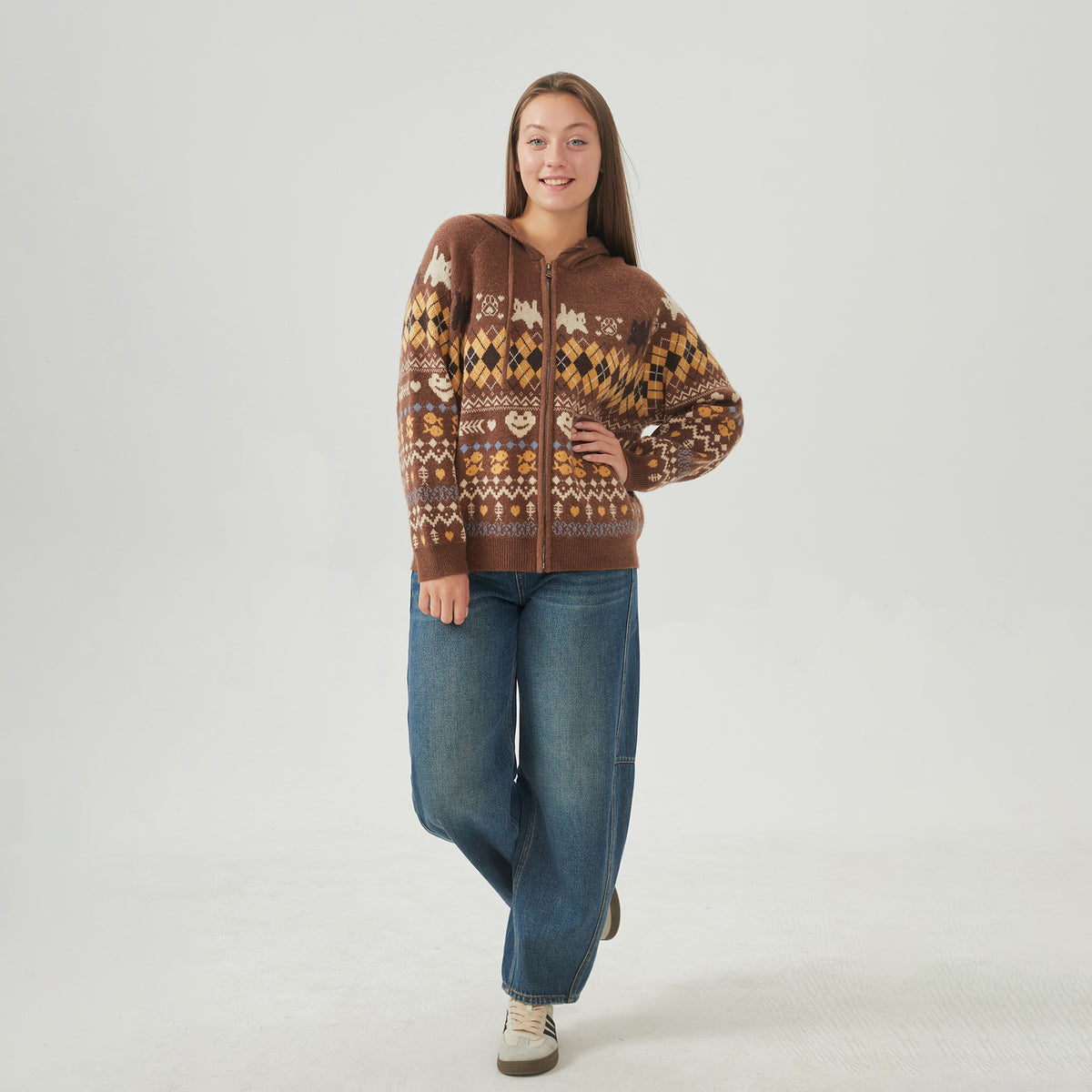 جاكيت مزين بطباعة بارزة للنساء