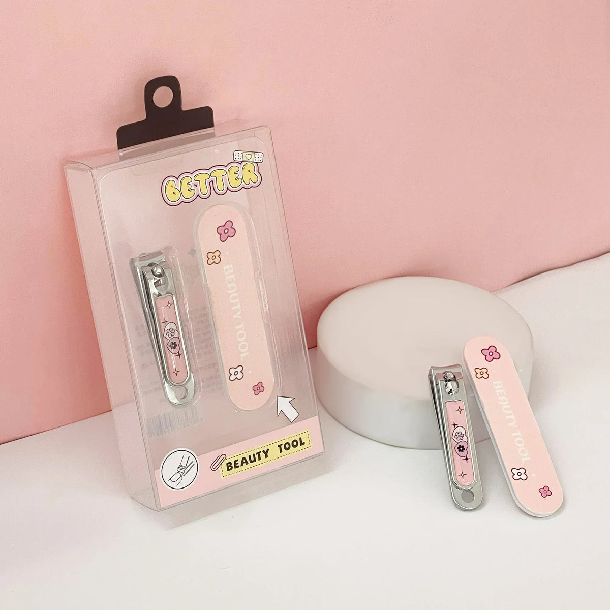 Free Pink Nail Cliper for Women Image