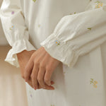 بيجاما مزينة بالزهور للنساء