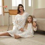 بيجاما مزينة بطباعة للبنات