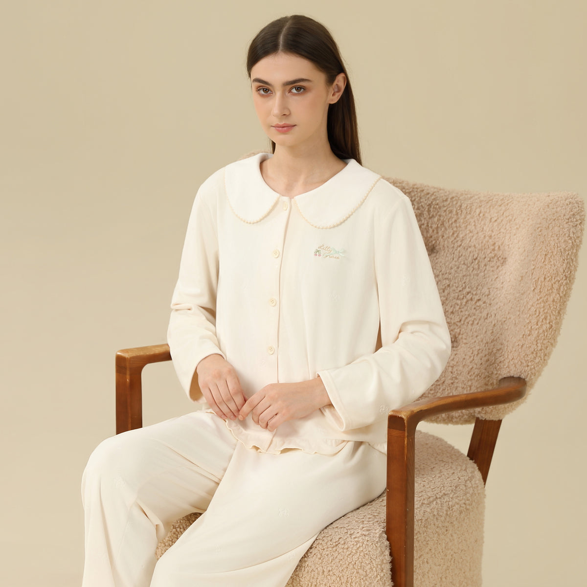 Jacket:Embroidery,Pants:Printed Pajama Set-2Pc For Women