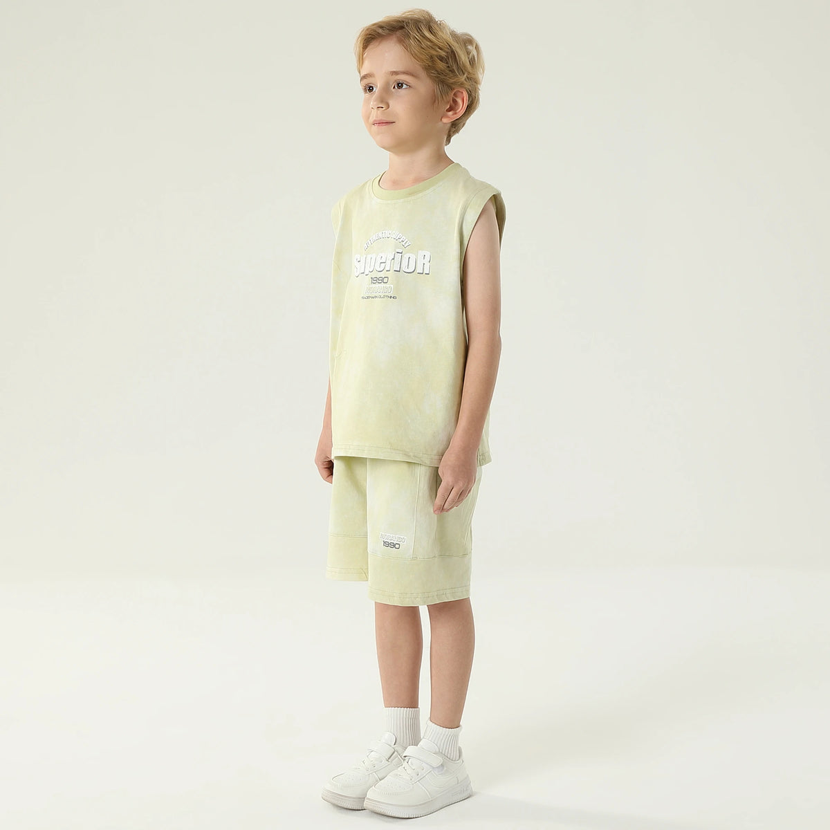 طقم بيجاما مزين بطباعة 2 قطعة للأولاد